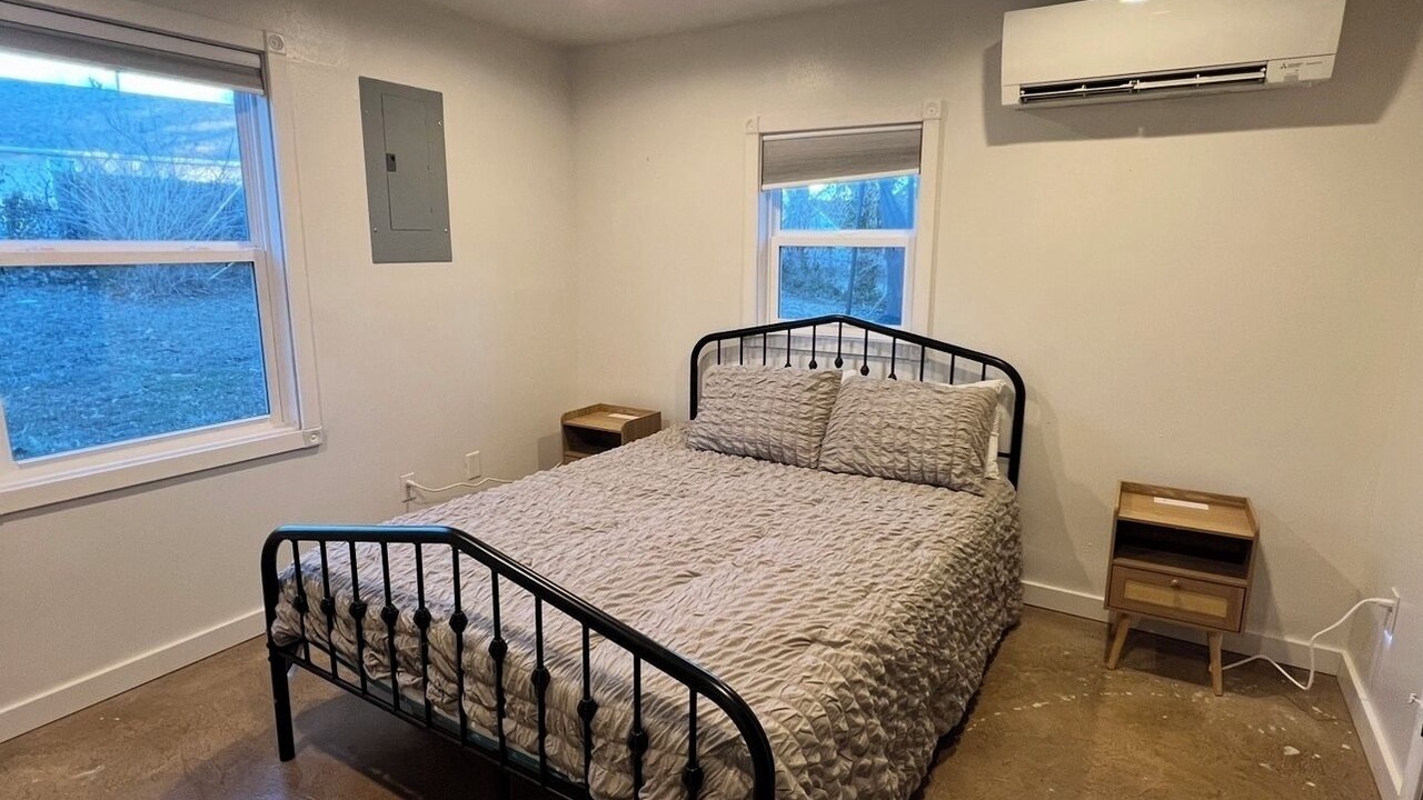 Photo of Bedroom in Rolla