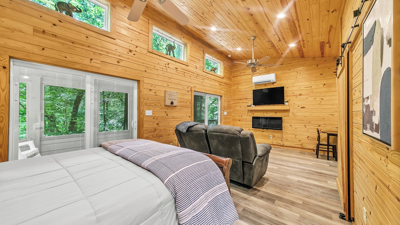 Photo of Bedroom in Jones Mills