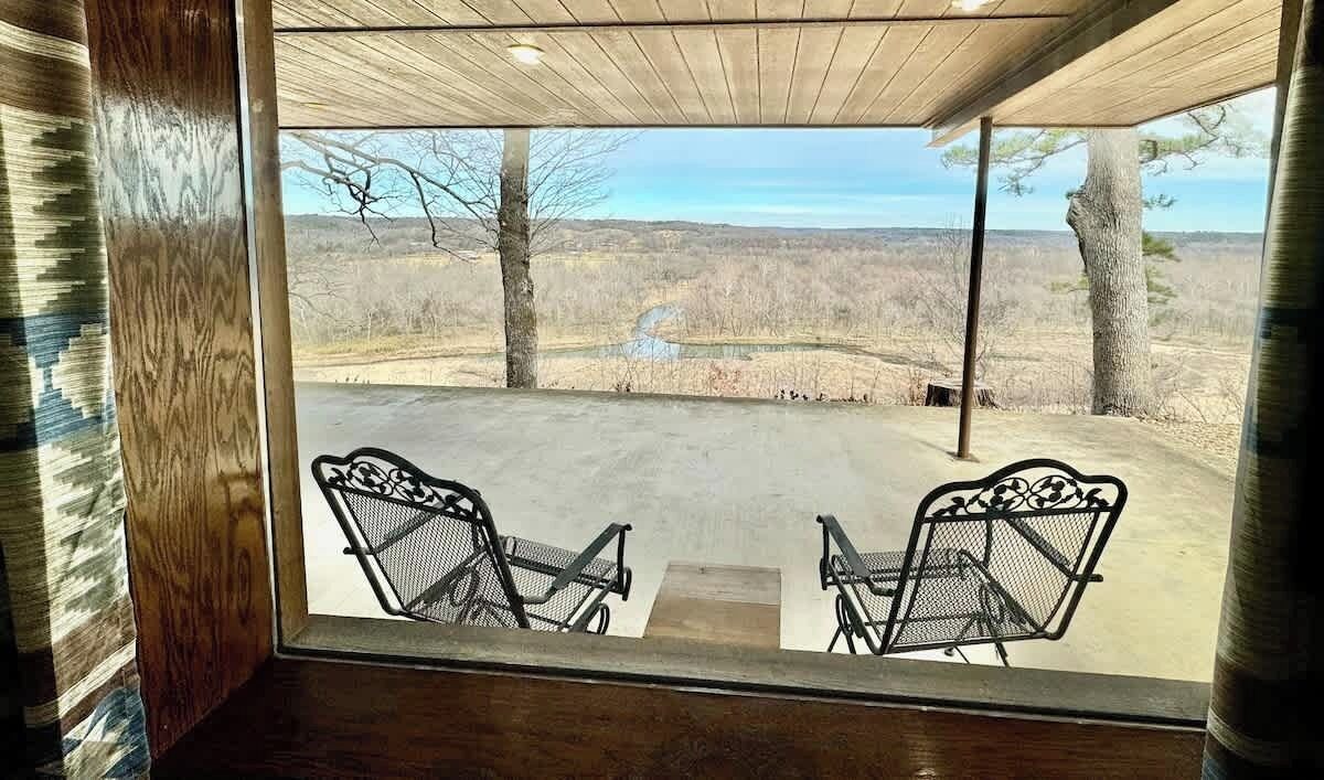 Photo of Bedroom in Tahlequah