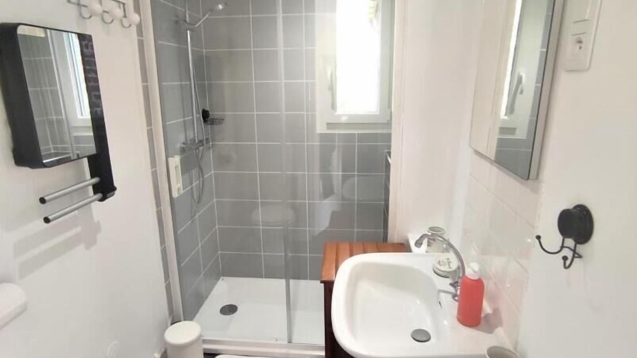 Photo of Bathroom in Saint-Martin-le-Gaillard