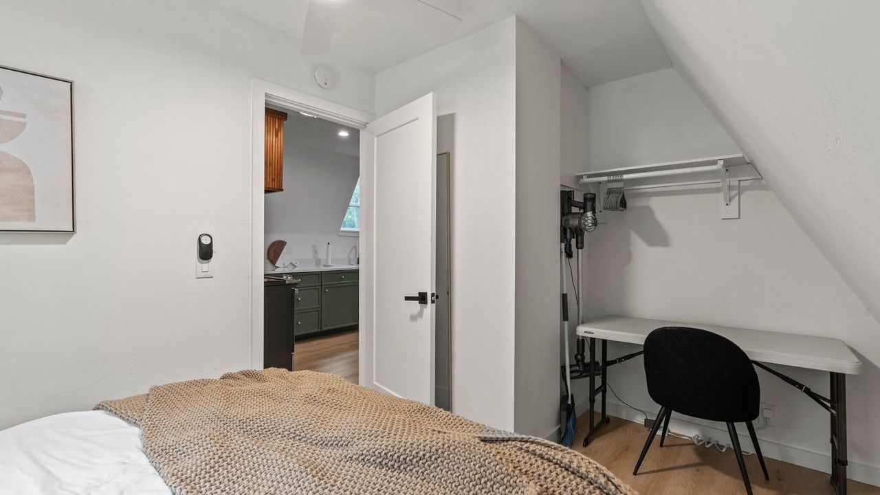 Photo of Bedroom in Tullahoma