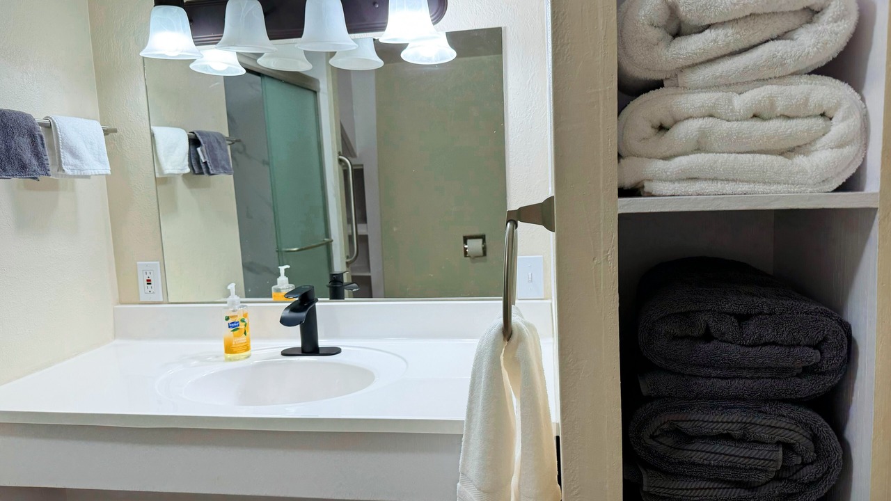Photo of Bathroom in Hays