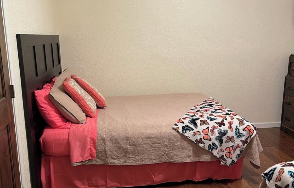 Photo of Bedroom in Kingsland