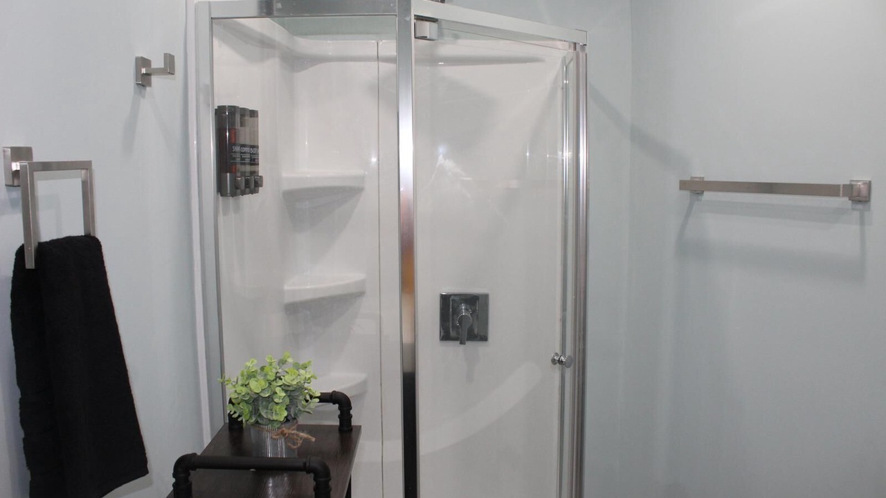Photo of Bathroom in Ampere