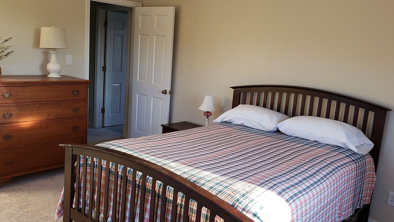 Photo of Bedroom in Lowesville
