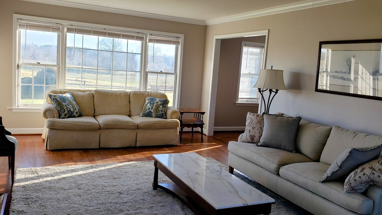 Photo of Livingroom in Lowesville