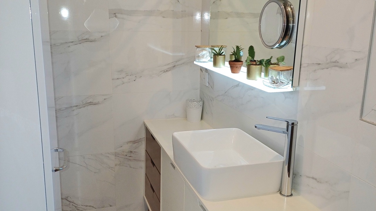 Photo of Bathroom in Cerans-Foulletourte