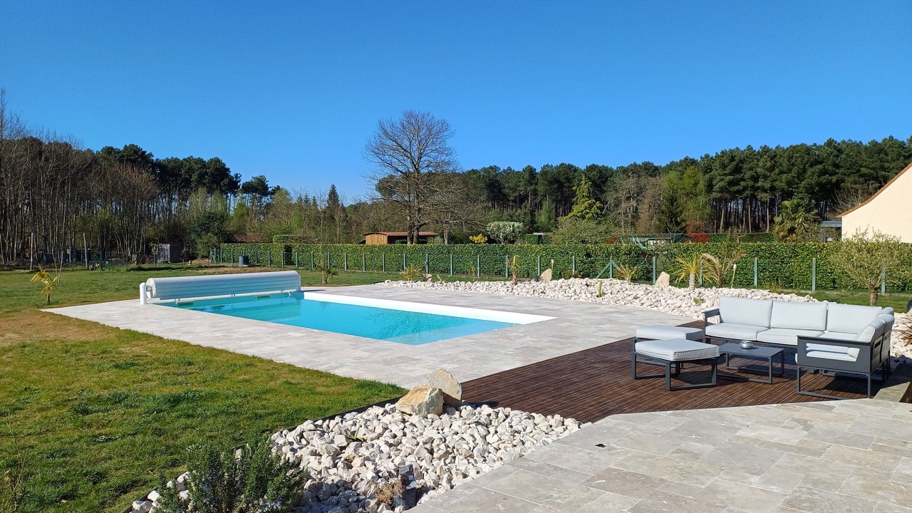 Photo of Outdoor in Cerans-Foulletourte