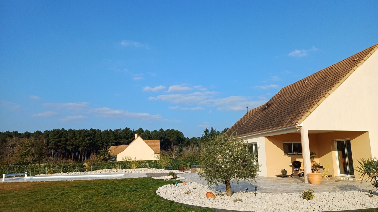 Photo of Outdoor in Cerans-Foulletourte