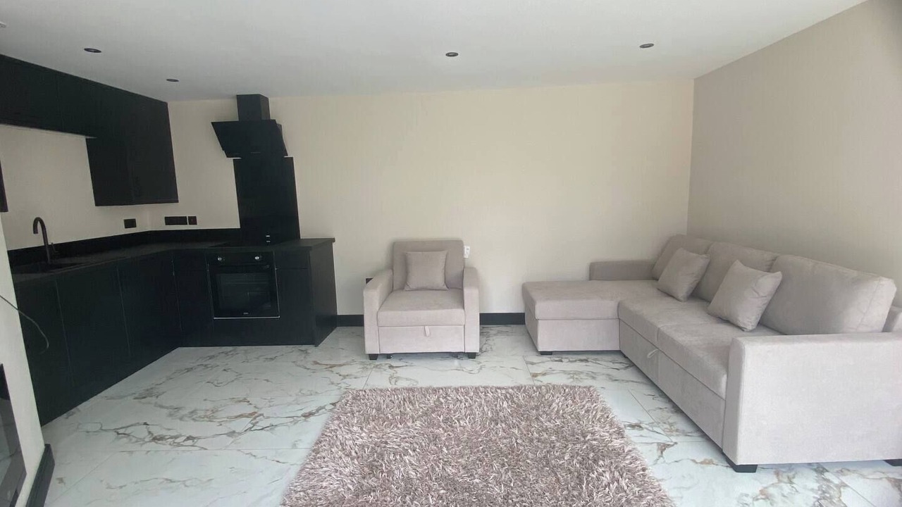 Photo of Livingroom in Canton