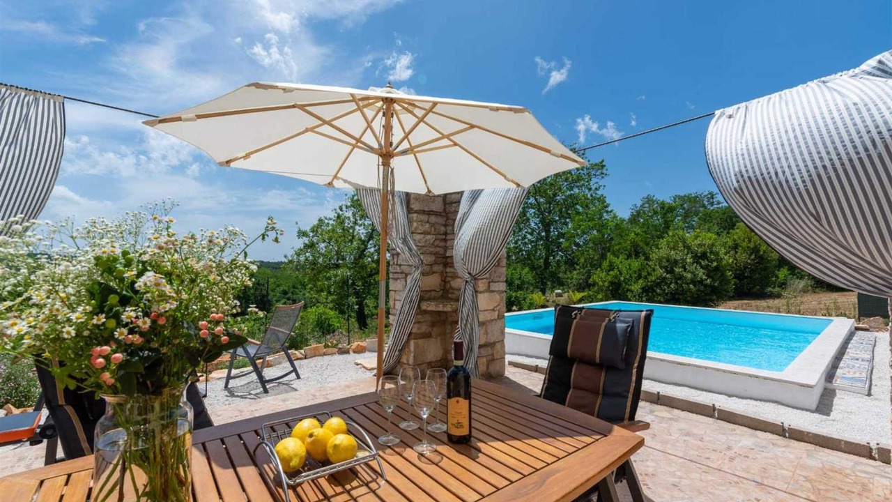 Photo of Outdoor in Katun Lindarski