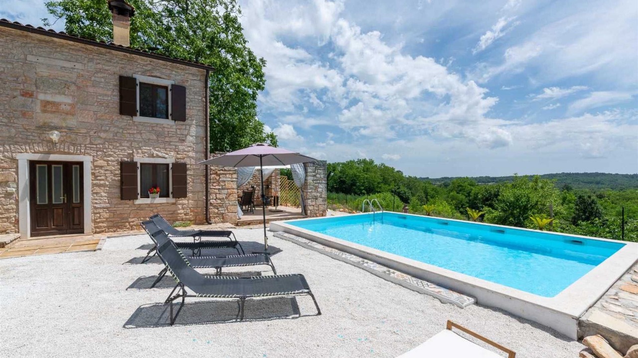 Photo of Outdoor in Katun Lindarski