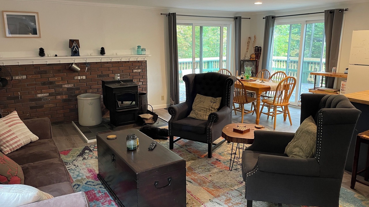 Photo of Livingroom in Plymouth