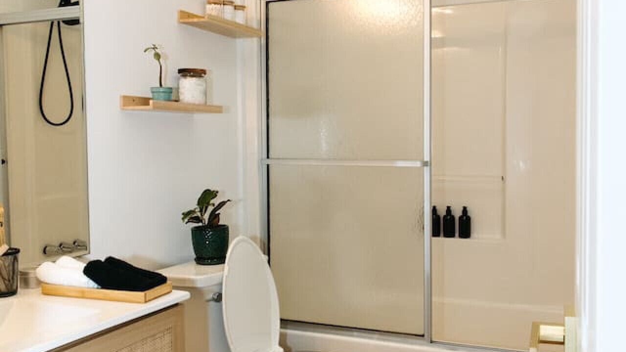 Photo of Bathroom in Oakley