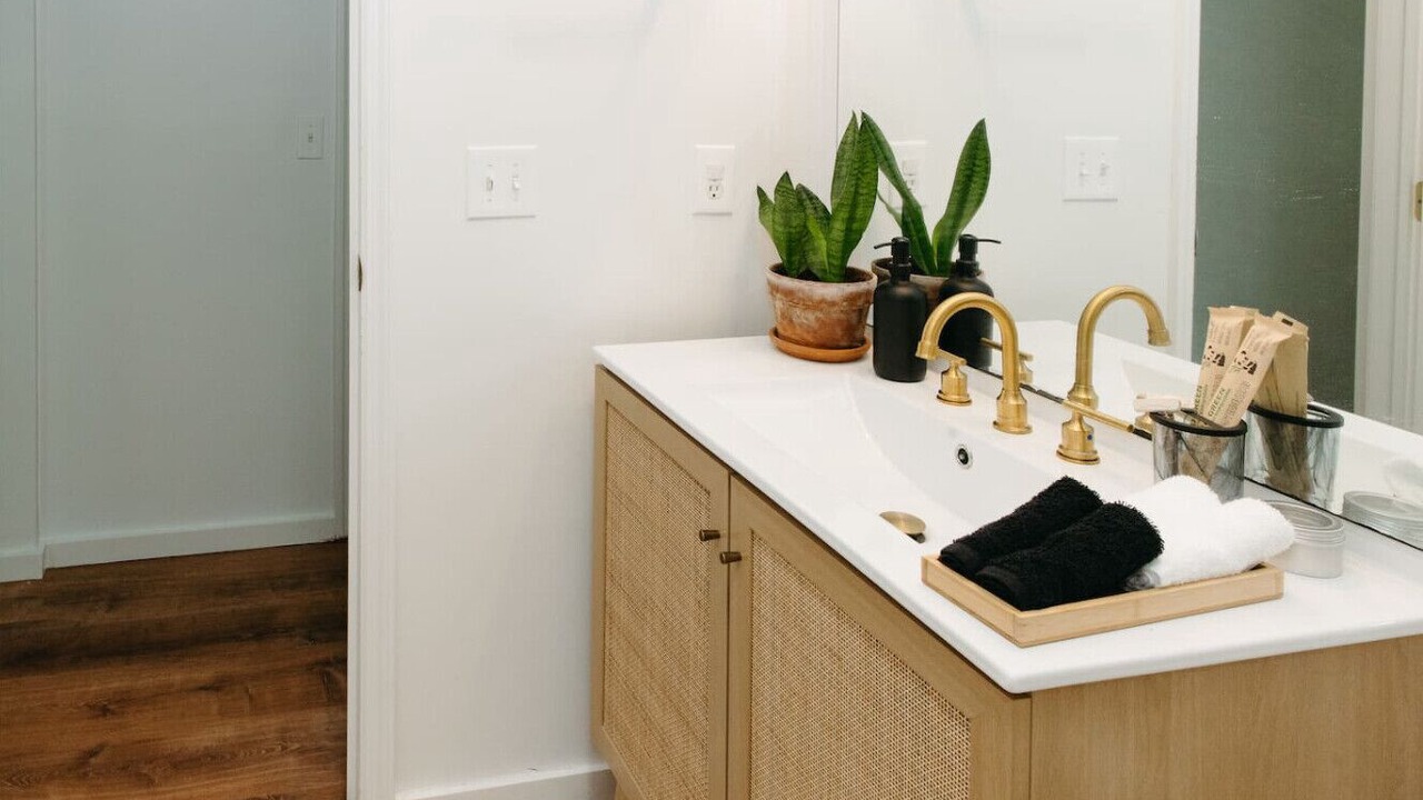 Photo of Bathroom in Oakley