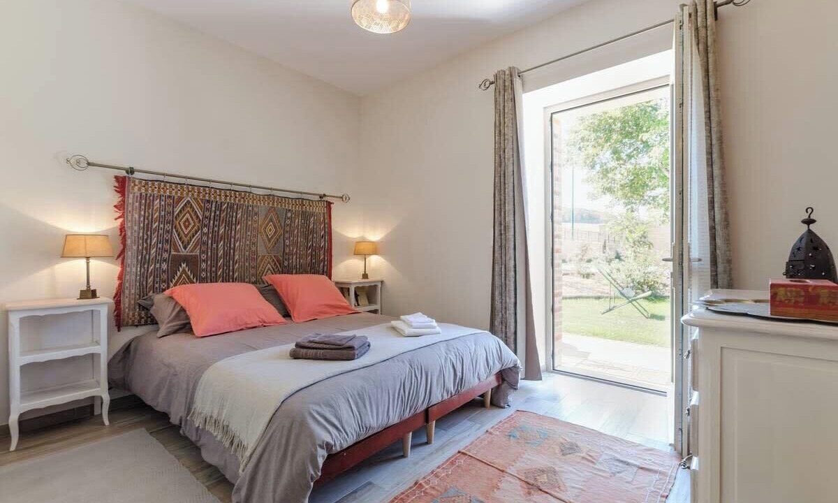 Photo of Bedroom in Paisy-Cosdon