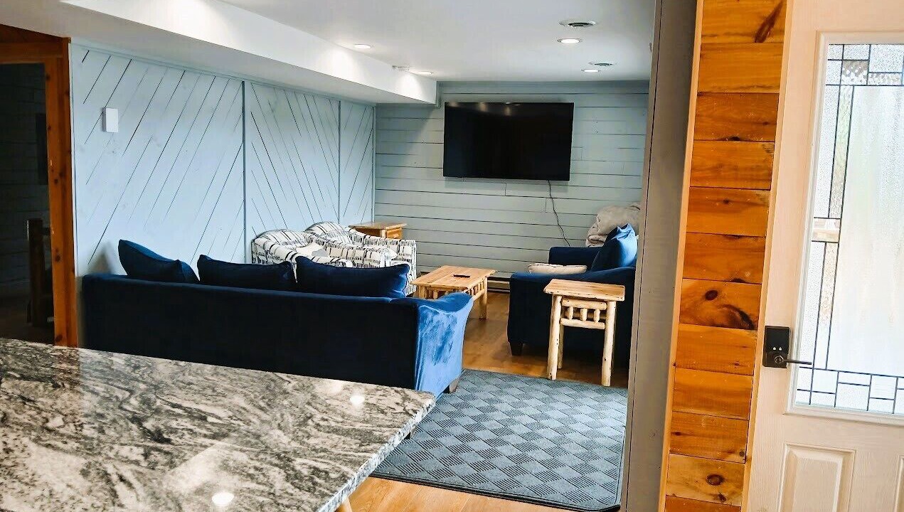Photo of Livingroom in Town of Webb