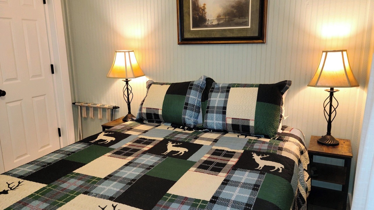 Photo of Bedroom in Carson Springs
