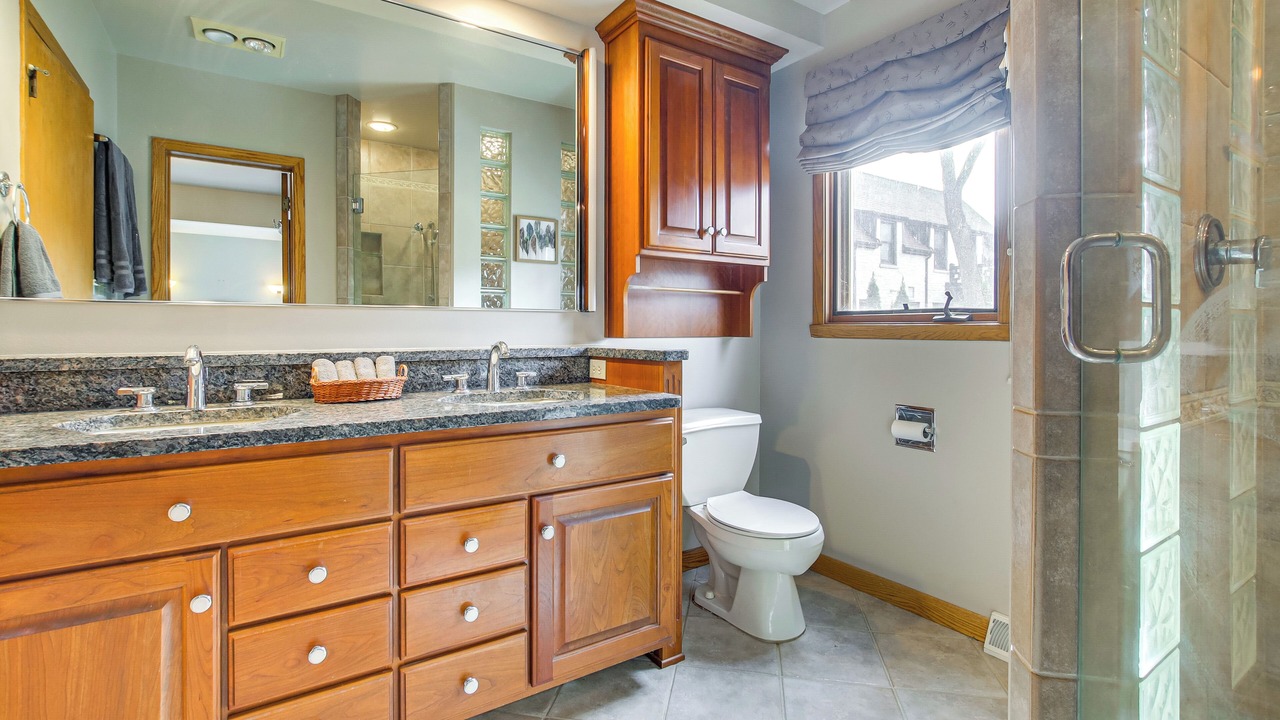 Photo of Bathroom in Menasha