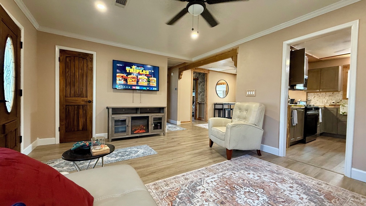 Photo of Livingroom in Tulsa