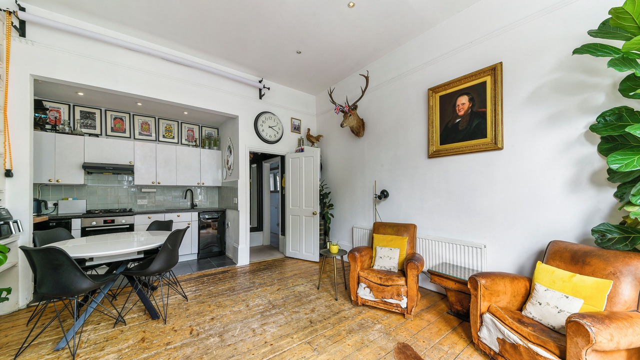 Photo of Others in Notting Dale