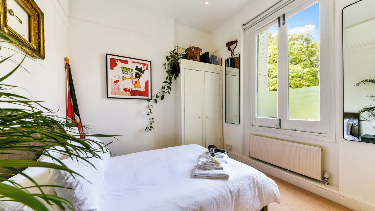 Photo of Bedroom in Notting Dale