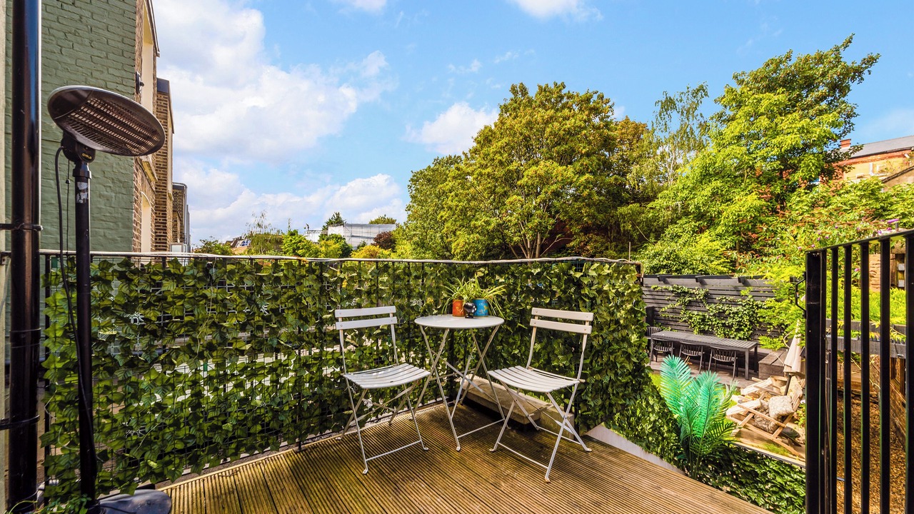 Photo of Outdoor in Notting Dale