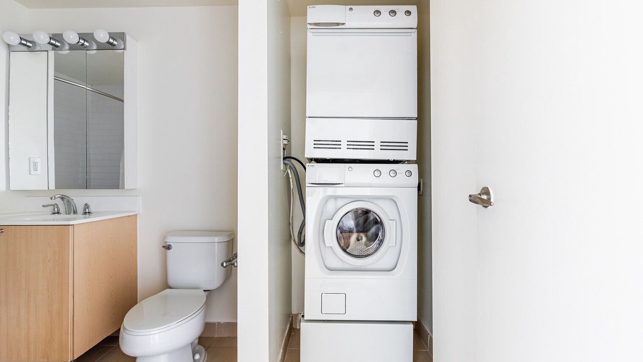 Photo of Bathroom in Hunters Point