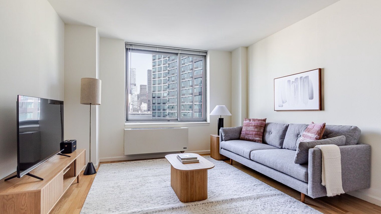 Photo of Livingroom in Hunters Point