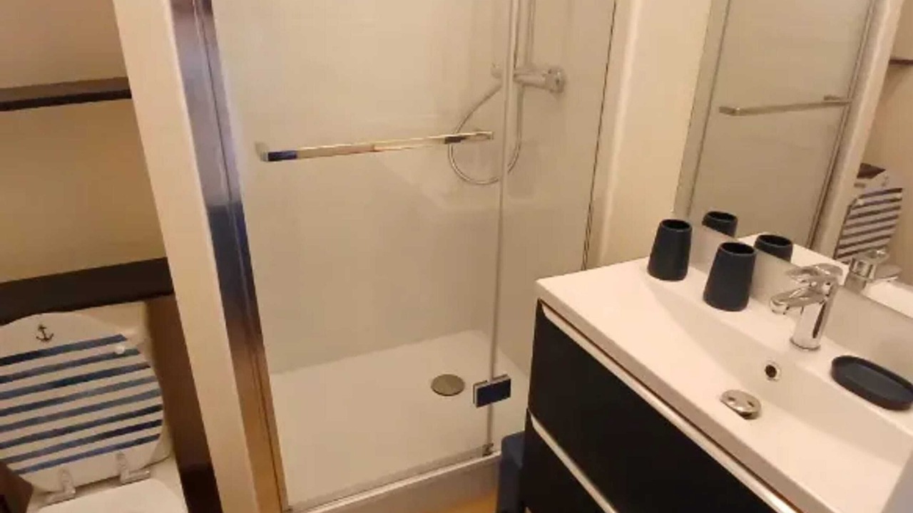 Photo of Bathroom in Cabourg