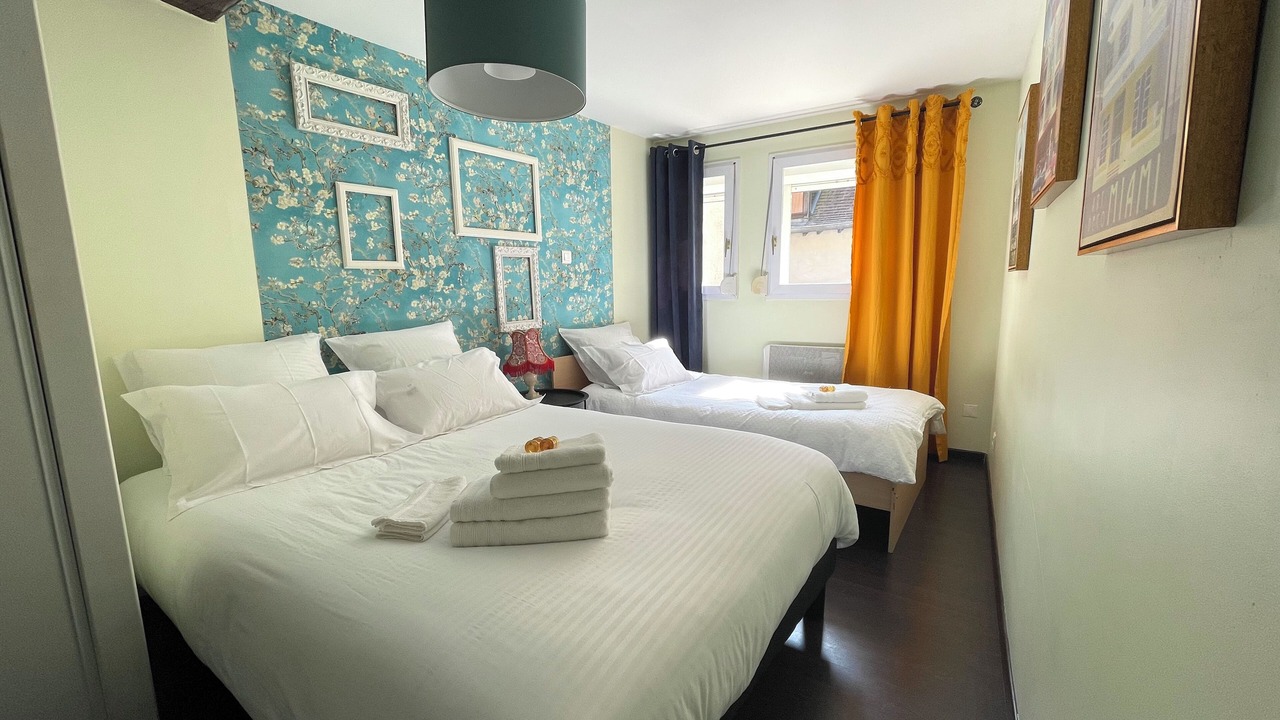 Photo of Bedroom in Chalon-sur-Saone