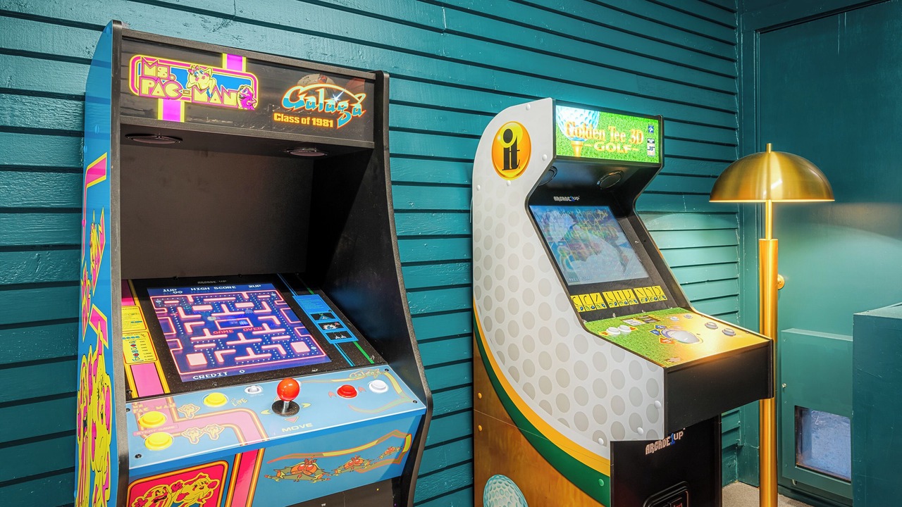 Photo of Others in Ballard