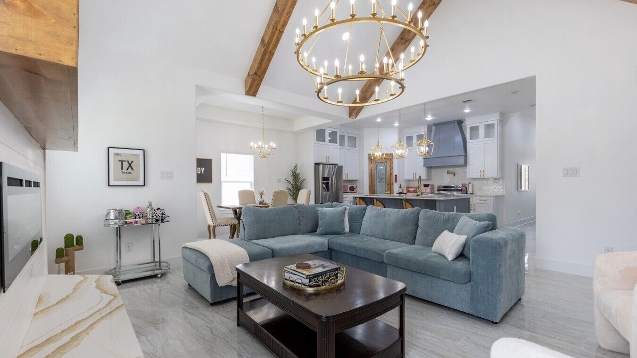 Photo of Livingroom in Fort Worth