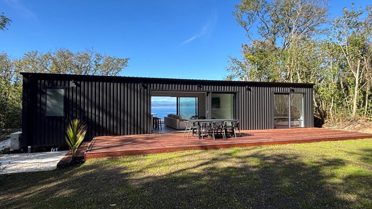 Photo of Outdoor in Acacia Bay