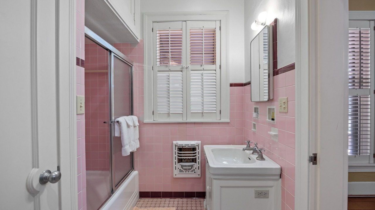 Photo of Bathroom in Medina