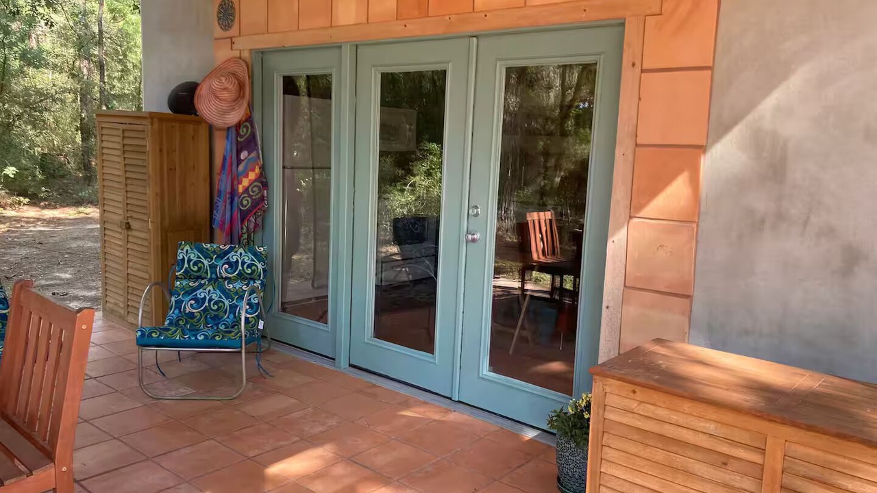 Photo of Patio Balcony in Circle D-KC Estates