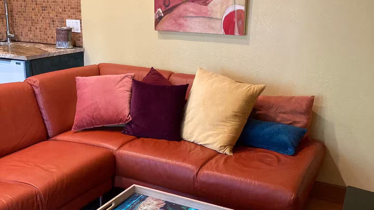 Photo of Livingroom in Circle D-KC Estates