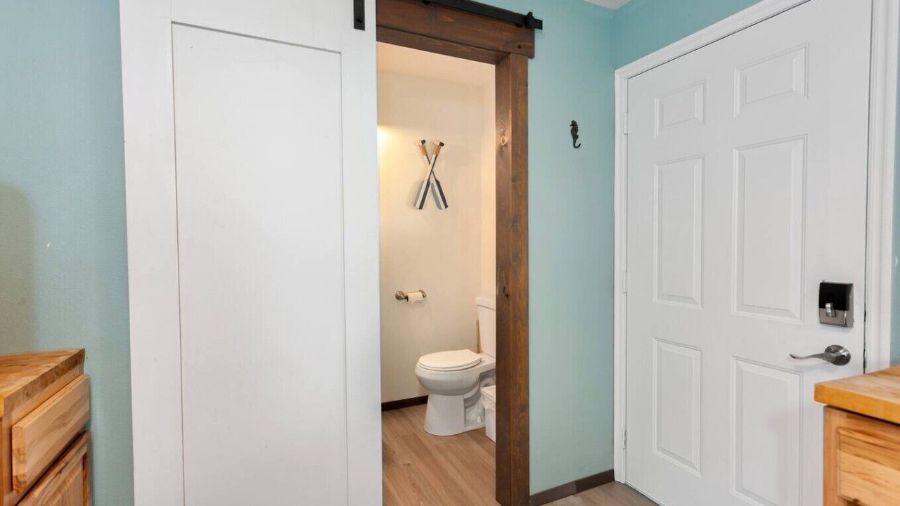 Photo of Bathroom in Grayland