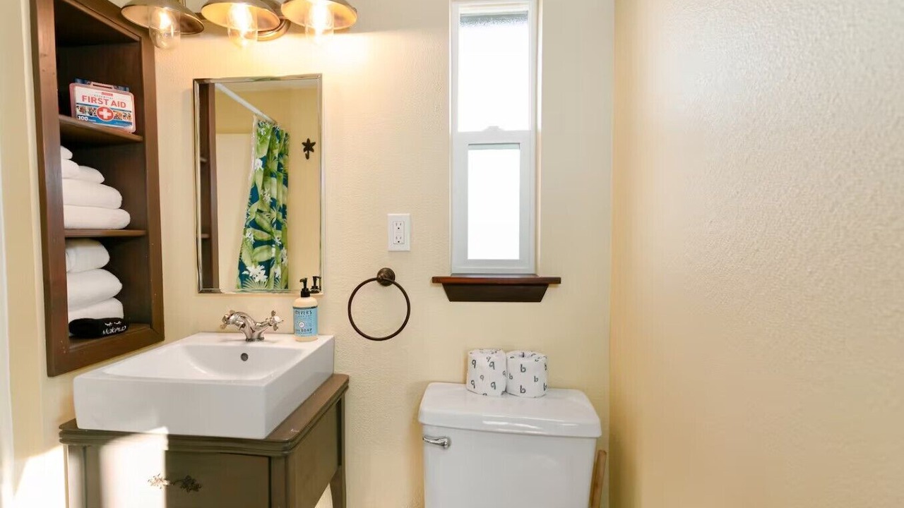 Photo of Bathroom in Grayland