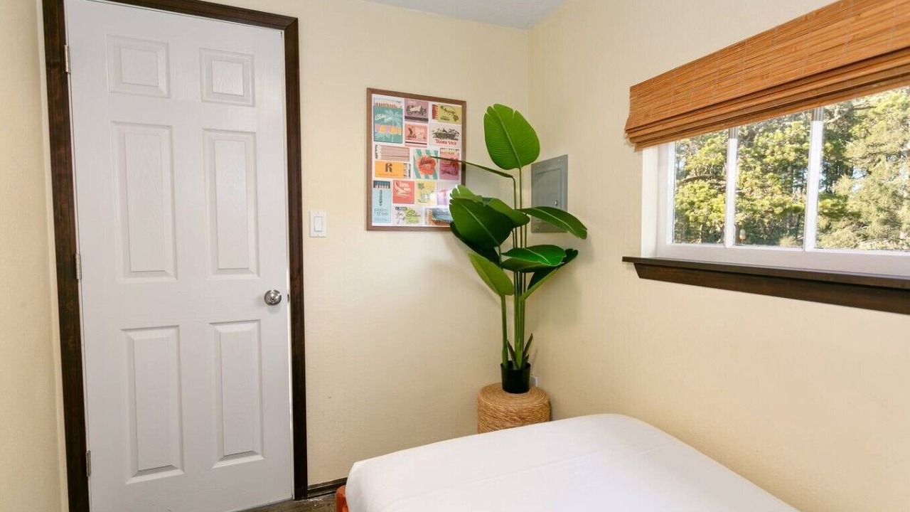 Photo of Bedroom in Grayland