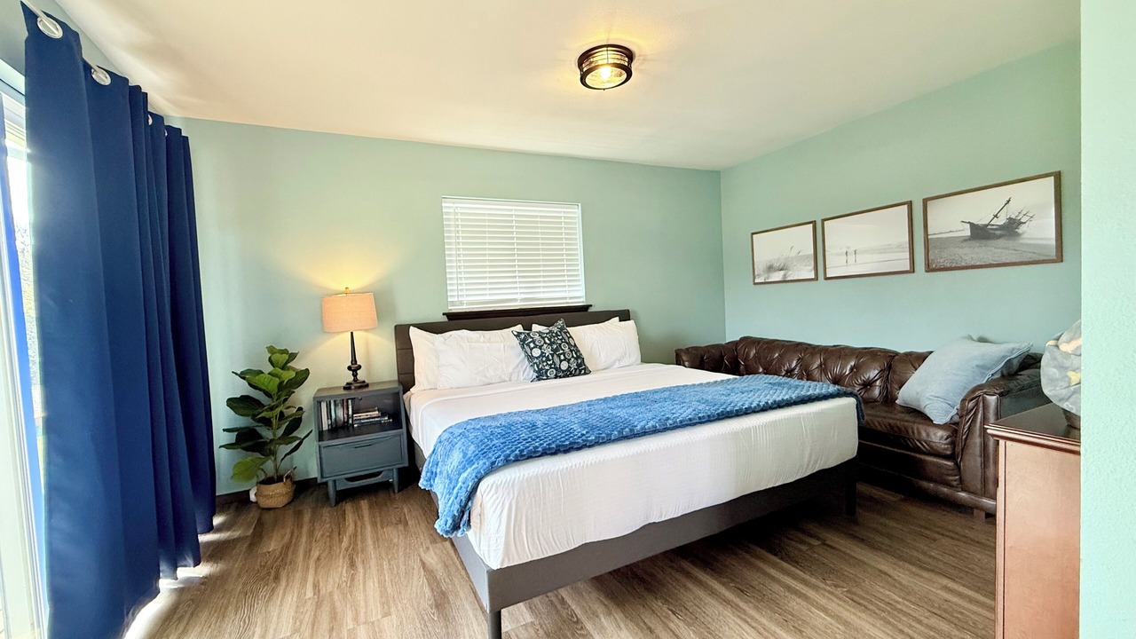 Photo of Bedroom in Grayland