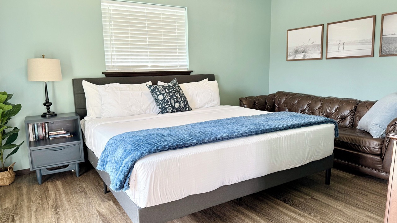 Photo of Bedroom in Grayland