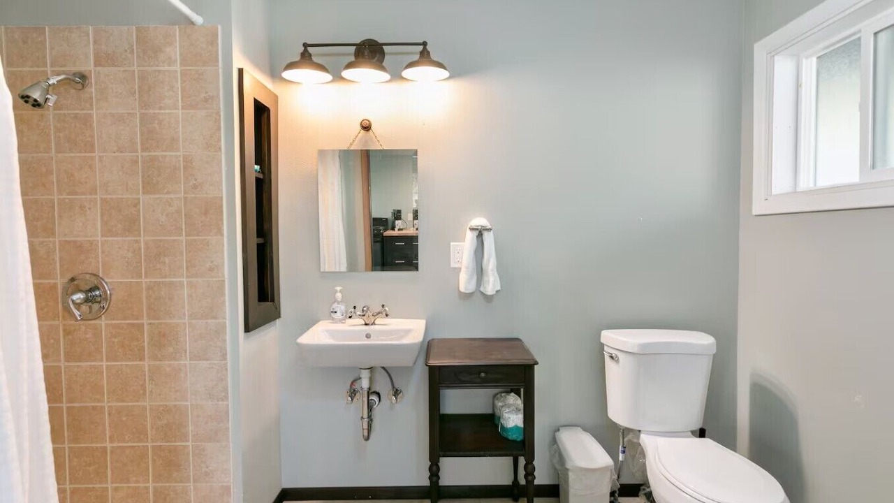 Photo of Bathroom in Grayland