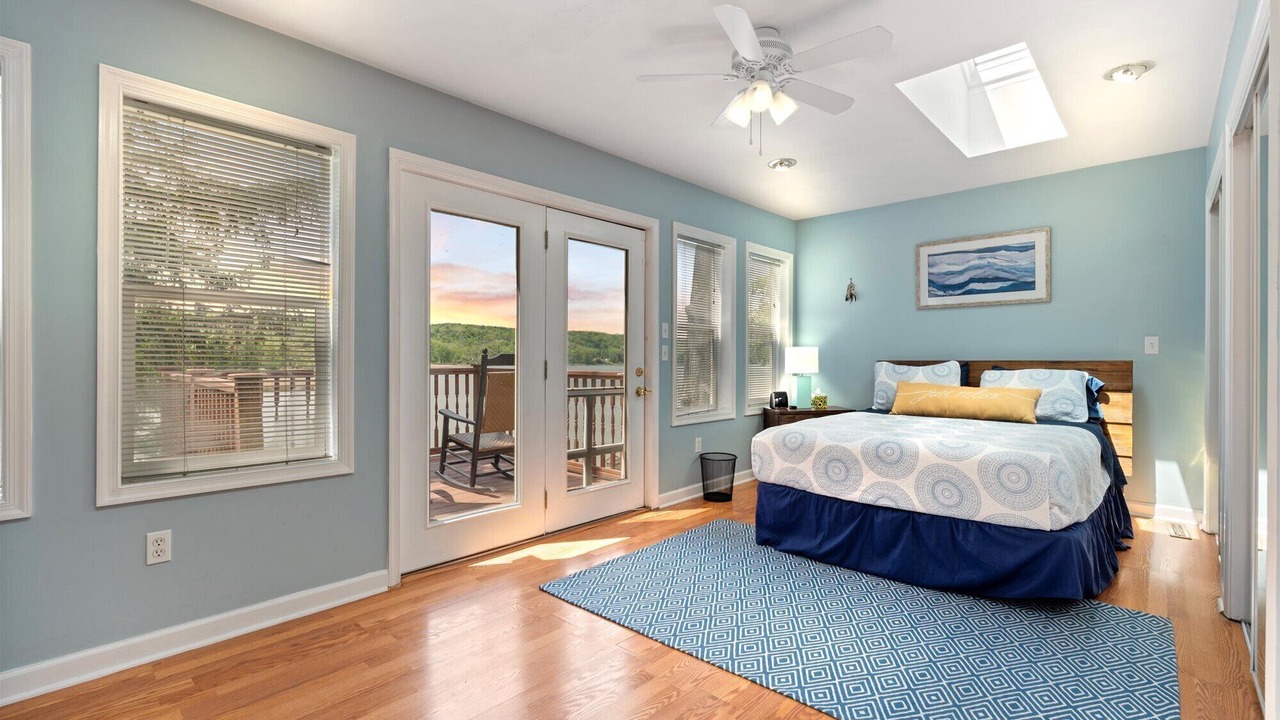 Photo of Bedroom in Jamesville