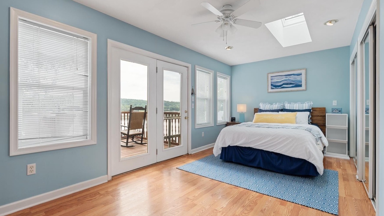 Photo of Bedroom in Jamesville