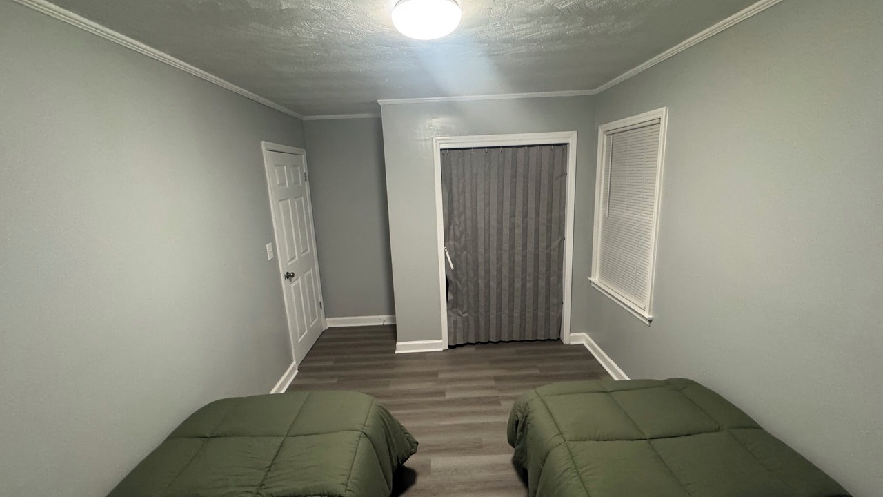 Photo of Bedroom in Hollandale