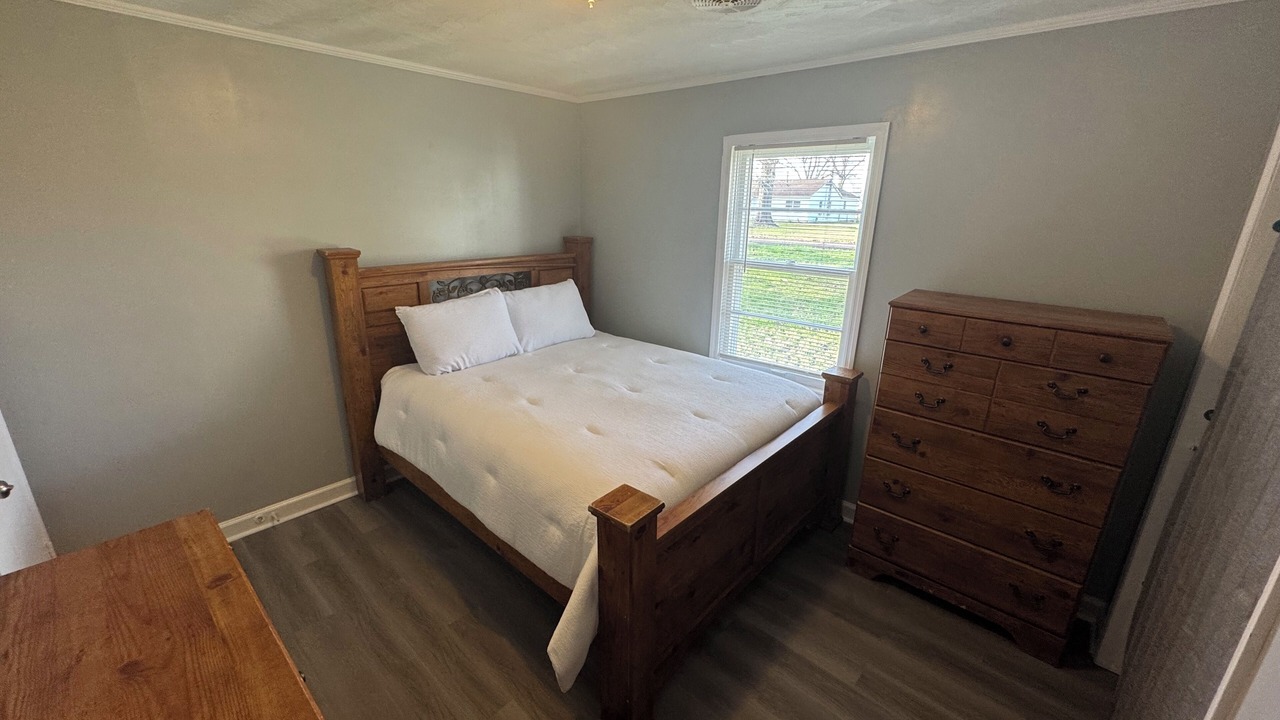 Photo of Bedroom in Hollandale