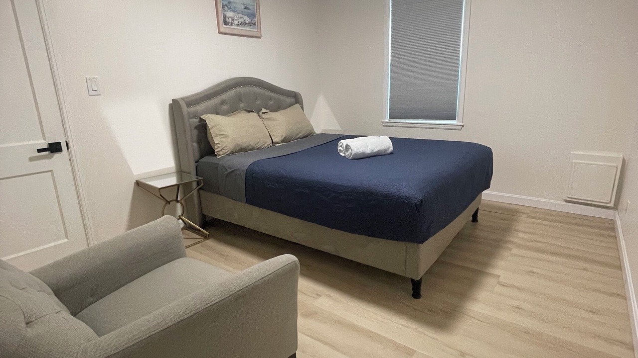 Photo of Bedroom in Framingham