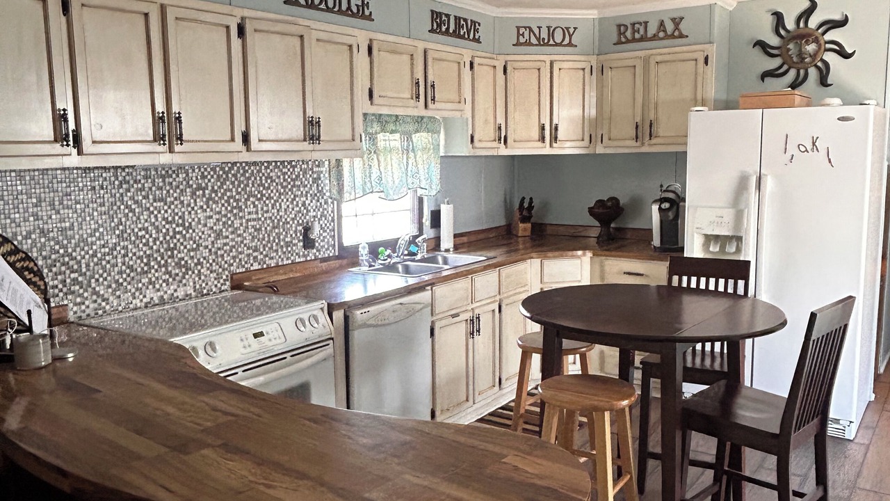 Photo of Kitchen in Almo