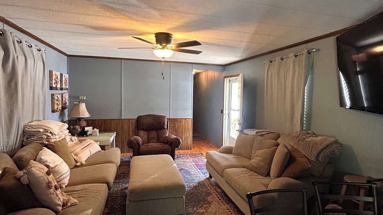 Photo of Livingroom in Almo
